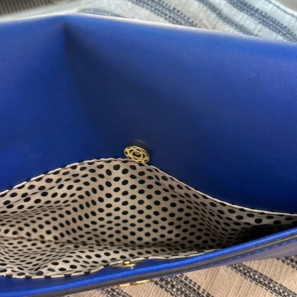 Gianni Bini Cobalt Blue Clutch. Purse | Handbag | Timeless | Vibrant | Trendy.